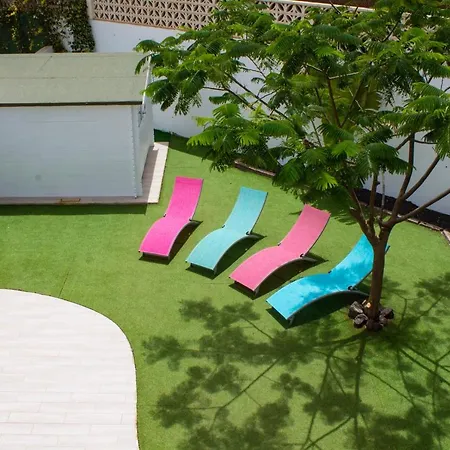 Sol Y Paz, Espacioso Jardín Y Alojamiento Villa *